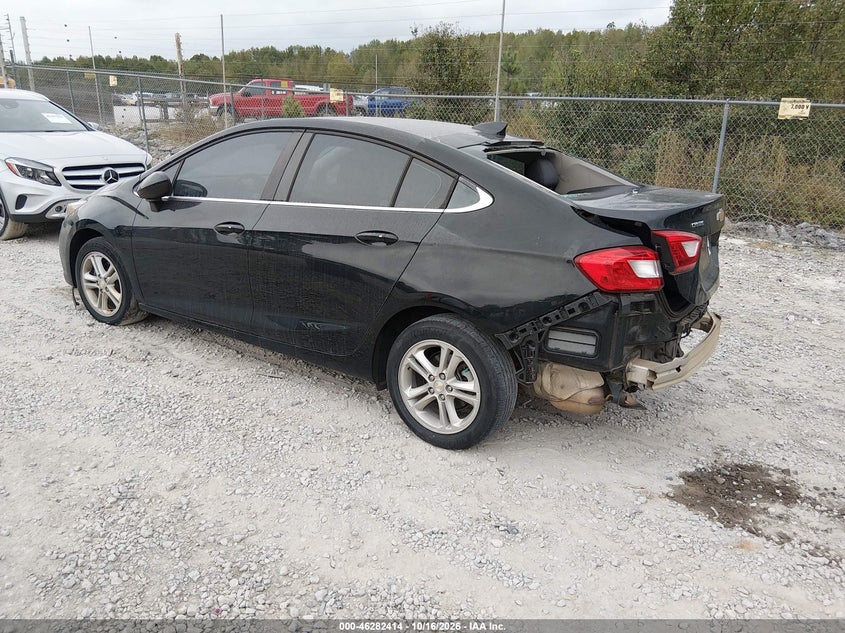 Vin: 1g1be5sm9j7238129, lot: 46782560, chevrolet cruze lt auto 20183