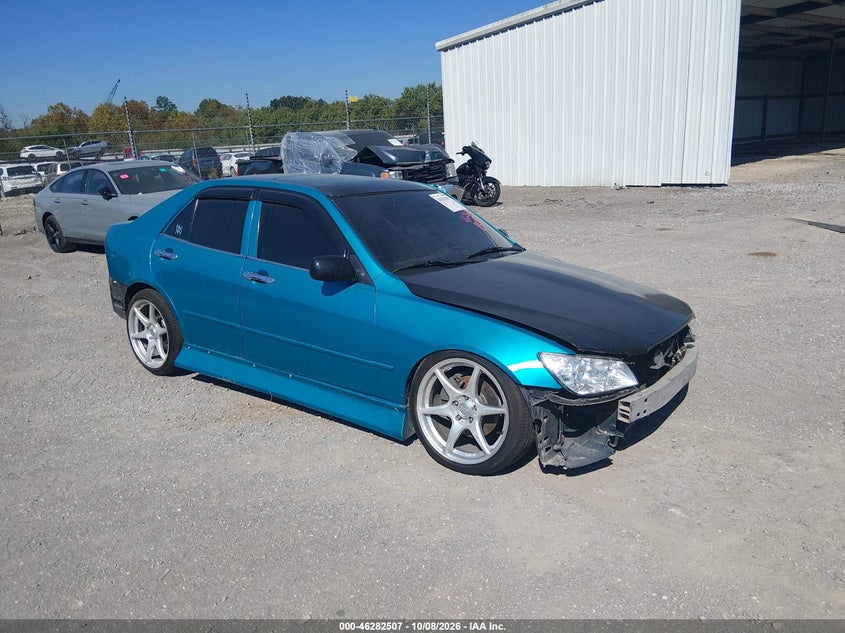 2001 LEXUS IS 300