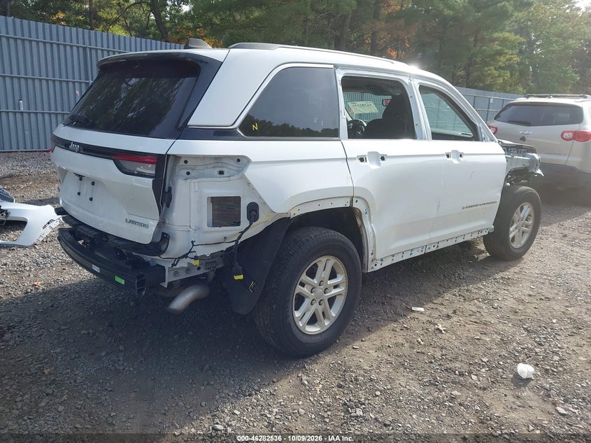 JEEP GRAND CHEROKEE - zdjęcie 4