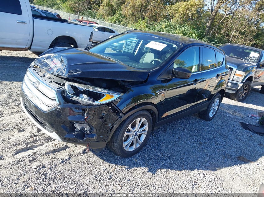 Vin: 1fmcu0gd1hud92299, lot: 46782761, ford escape se 20172
