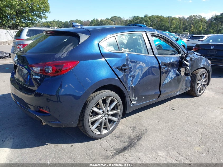 MAZDA MAZDA3 - zdjęcie 4