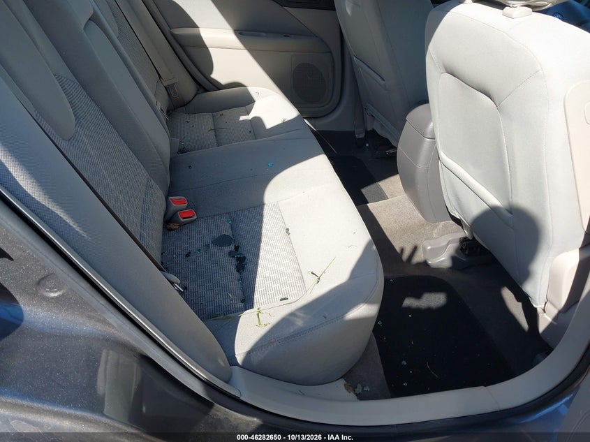 FORD FUSION 2010 VIN 3FAHP0HA0AR116835