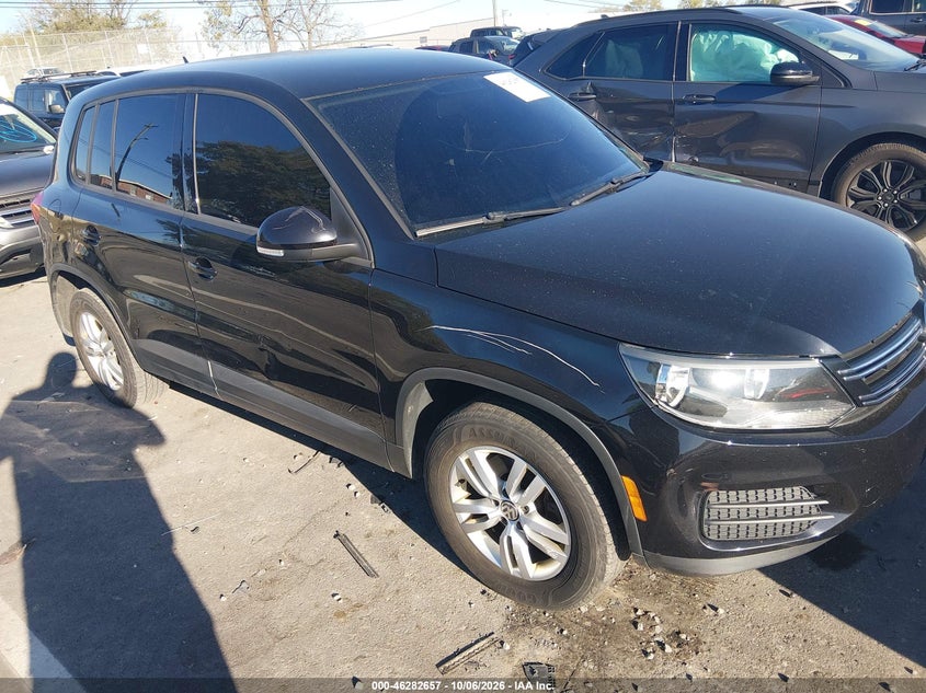 2014 VOLKSWAGEN TIGUAN S
