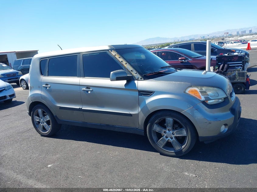 KIA SOUL 2011 VIN KNDJT2A20B7332229