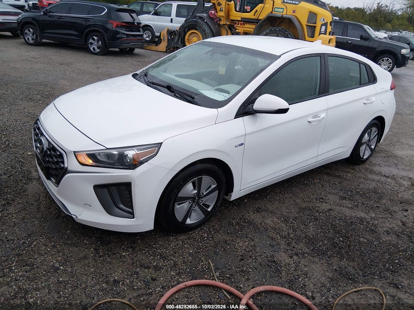 Vin: kmhc65lc3lu221521, lot: 46782831, hyundai ioniq hybrid blue 20202