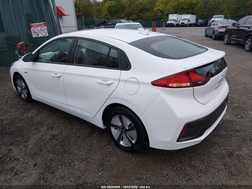 Vin: kmhc65lc3lu221521, lot: 46782831, hyundai ioniq hybrid blue 20203