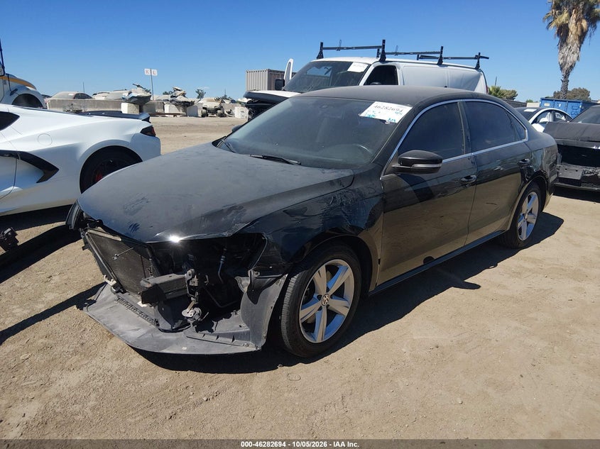 Vin: 1vwbp7a38ec013362, lot: 46782840, volkswagen passat 2.5l se 20142