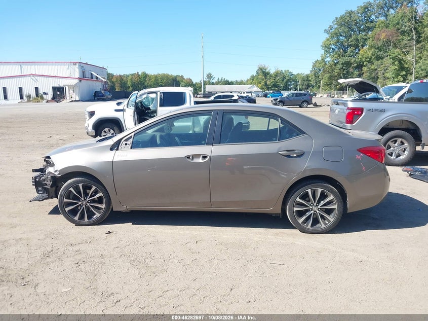 TOYOTA COROLLA - zdjęcie 15