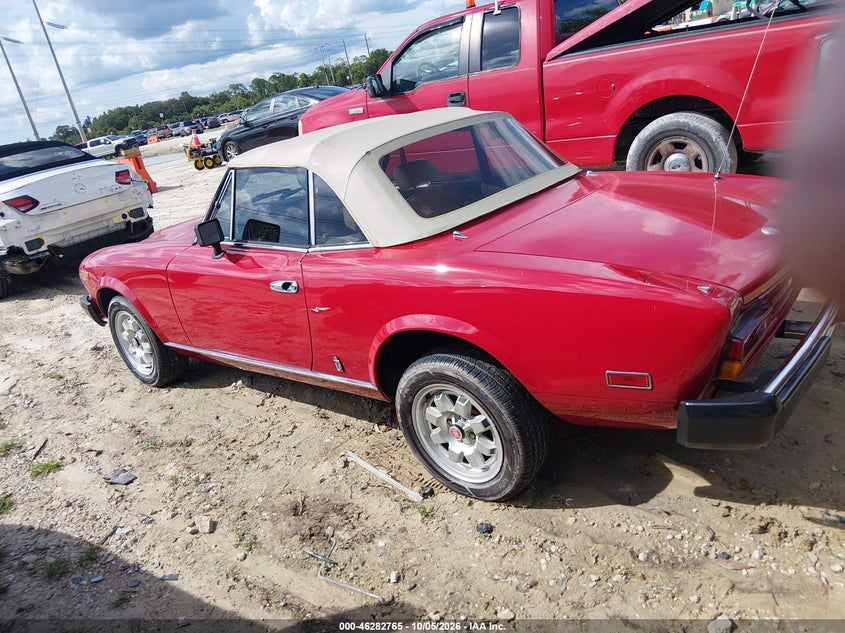 FIAT 124 1982 VIN ZFAAS00B7C5001421
