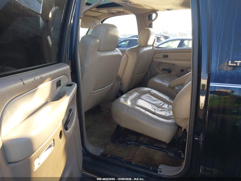 CHEVROLET SUBURBAN 1500 2001 VIN 3GNFK16T71G161199