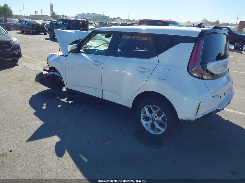 Vin: kndj23au2p7854412, lot: 46783216, kia soul lx 20233