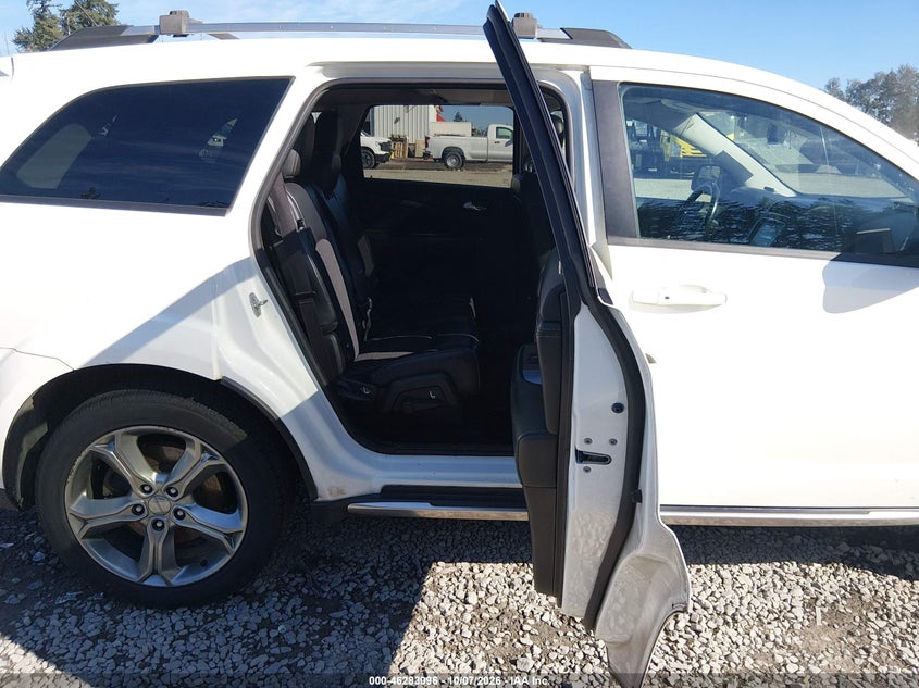 2017 DODGE JOURNEY CROSSROAD PLUS · Фото 8