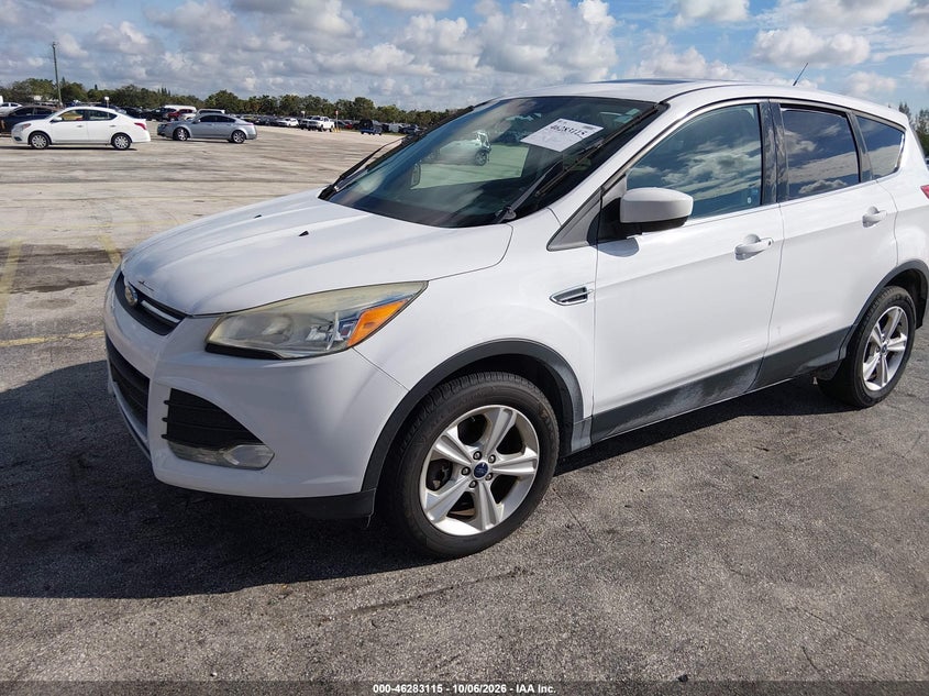 Vin: 1fmcu9g97gub73927, lot: 46783261, ford escape se 20162