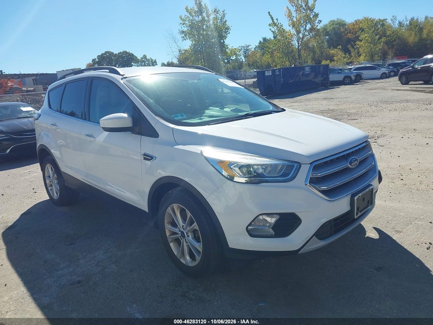 Vin: 1fmcu0g92hua25830, lot: 46783266, ford escape se 2017 img_1