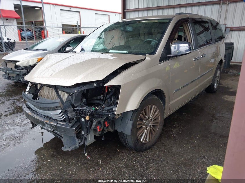Vin: 2c4rc1cg2dr531323, lot: 46783281, chrysler town & country touring-l 20132