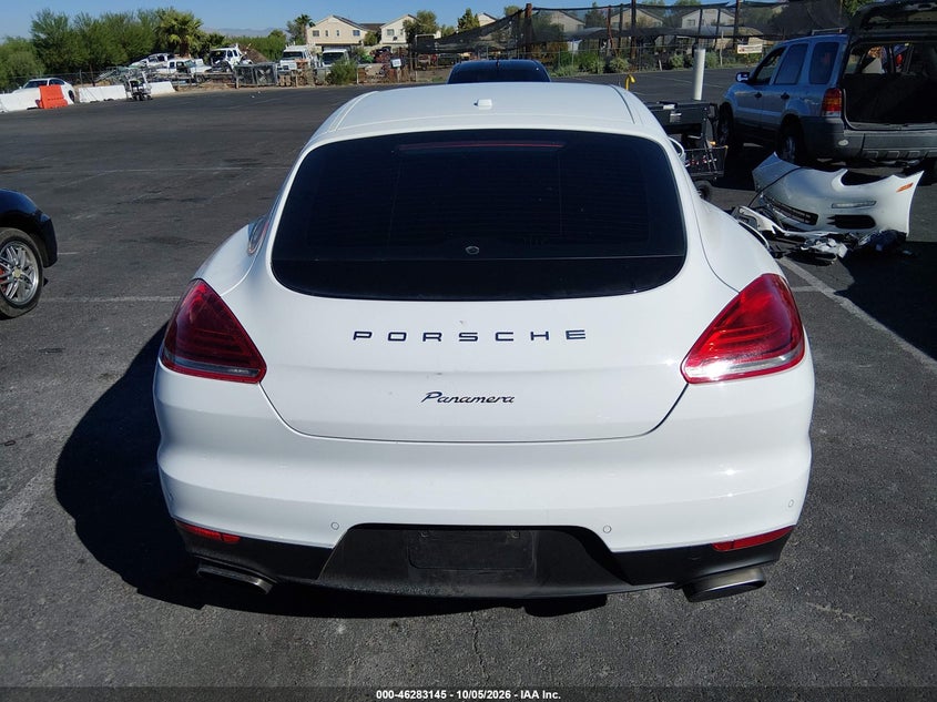 2014 PORSCHE PANAMERA 4 · Фото 17