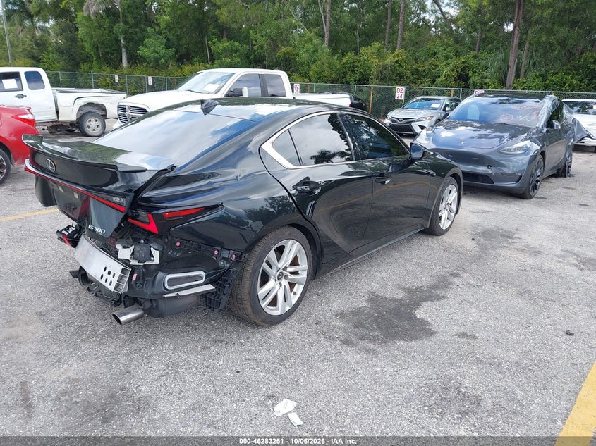 LEXUS IS 300 - zdjęcie 4