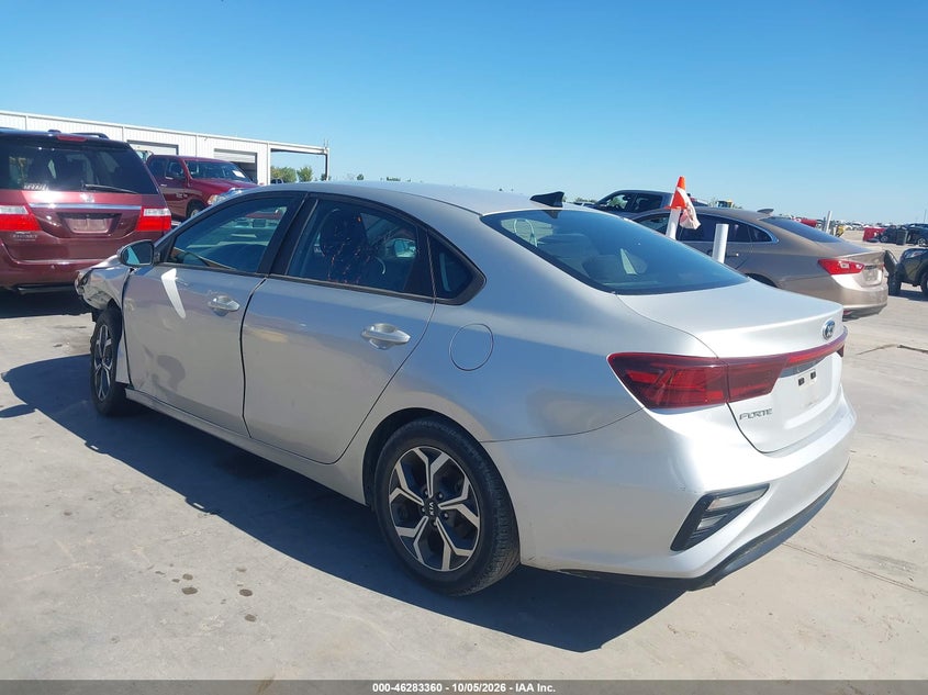 Vin: 3kpf24ad4me317113, lot: 46783506, kia forte lxs 20213