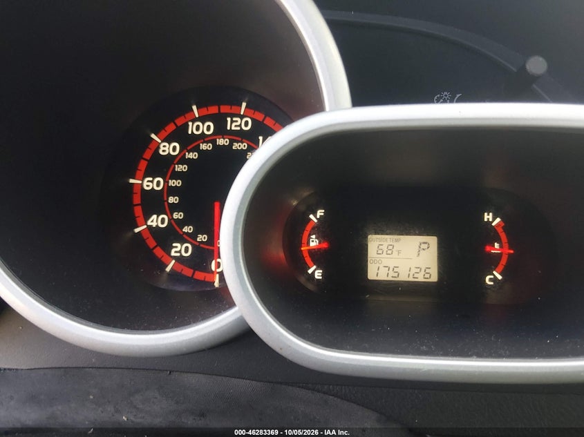Фото 7 - TOYOTA MATRIX