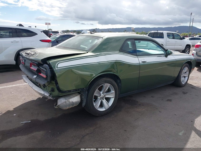 DODGE CHALLENGER - zdjęcie 4