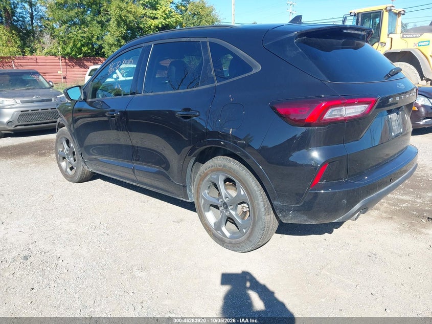 Vin: 1fmcu9mn0rua48028, lot: 46784066, ford escape st-line 20243
