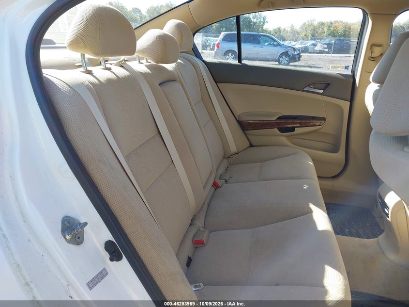 2010 HONDA ACCORD 2.4 EX · Фото 8