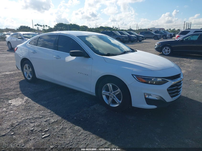 CHEVROLET MALIBU 2019. Lot# 46283995. VIN 1G1ZC5ST5KF201680. Photo 1
