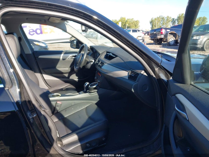BMW X1 2014 VIN WBAVL1C50EVY21231