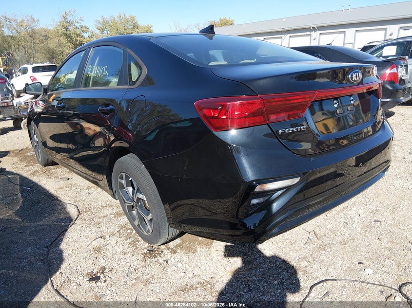 Vin: 3kpf24ad4me364481, lot: 46784248, kia forte lxs 20213