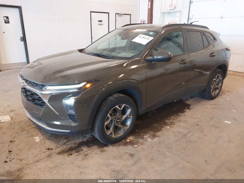 2024 Chevrolet Trax, Rear, IAAI, VIN KL77LHE26RC114298 — photo 2