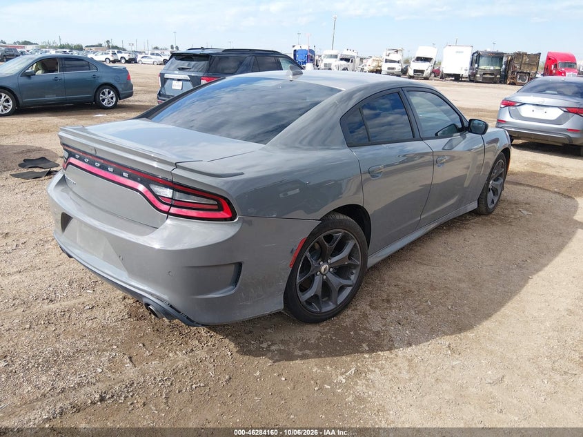 Vin: 2c3cdxhg2jh207261, lot: 46784306, dodge charger sxt plus rwd 20184