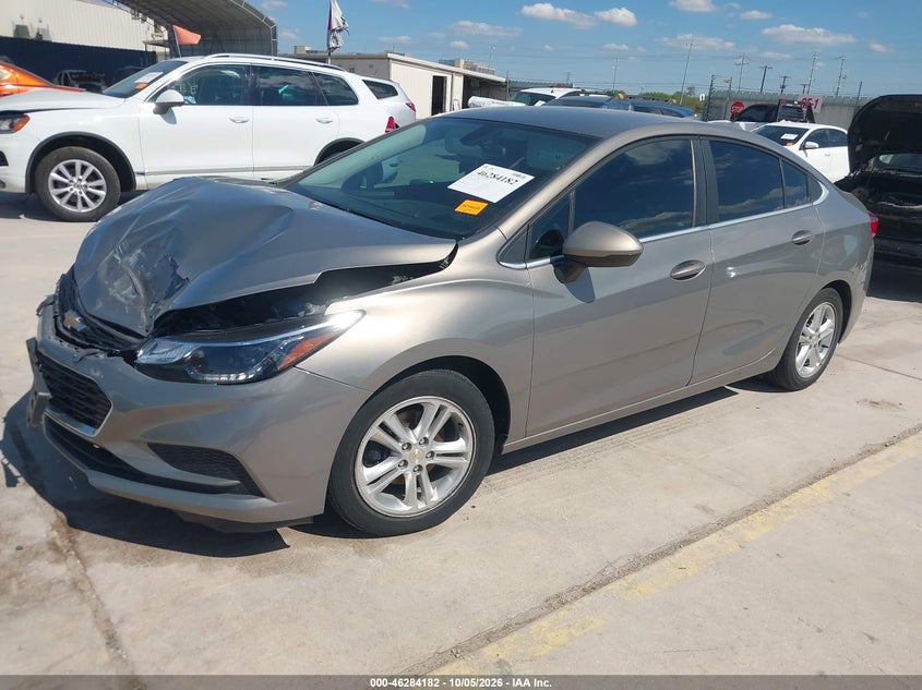 2018 Chevrolet Cruze Lt Auto, Front End, IAAI, VIN 1G1BE5SM0J7247382 — photo 2