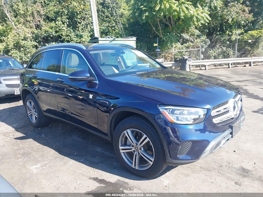 MERCEDES-BENZ GLC 300 - zdjęcie 13