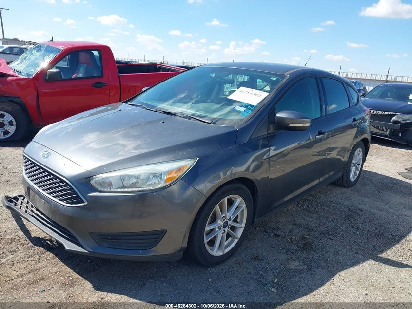 Vin: 1fadp3k23hl232752, lot: 46784448, ford focus se 20172