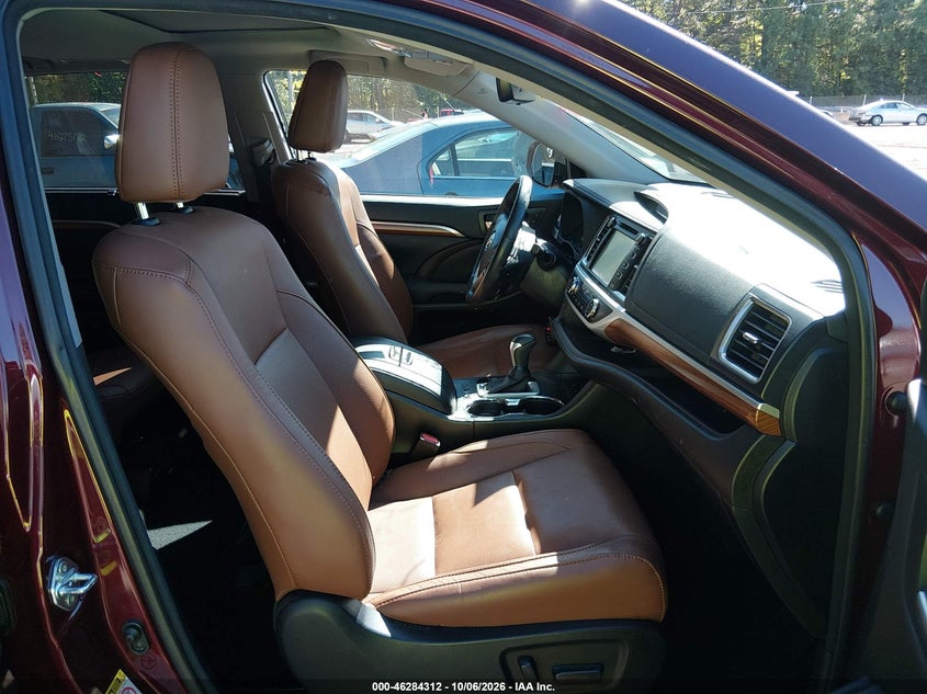 TOYOTA HIGHLANDER - zdjęcie 5