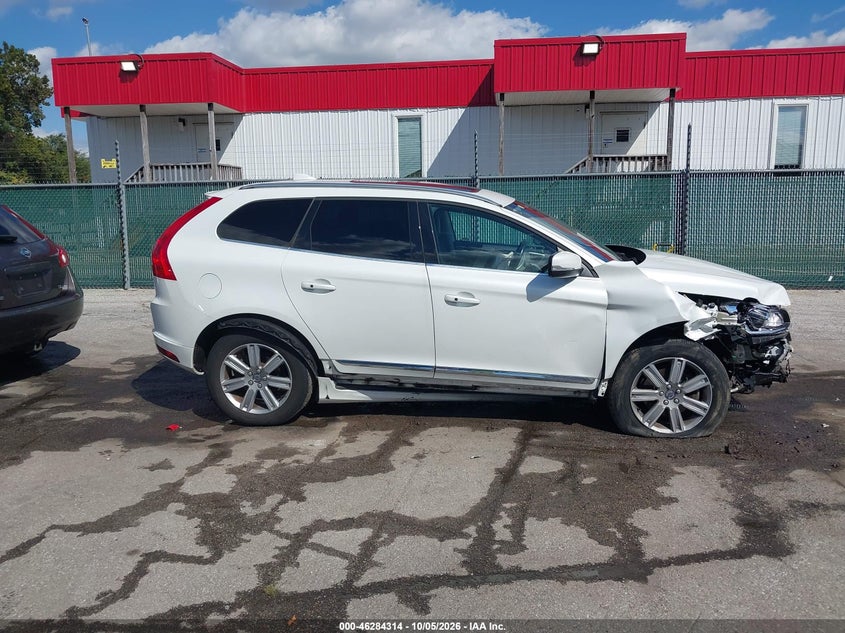 VOLVO XC60 - zdjęcie 14