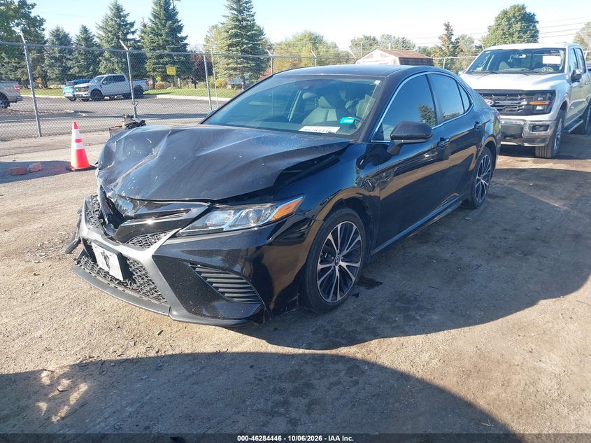 2020 Toyota Camry Se, Front End, IAAI, VIN 4T1G11AK3LU342200 — photo 2