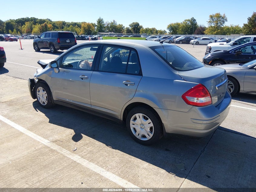 Vin: 3n1bc1ap3bl419065, lot: 46784645, nissan versa 1.8s 20113