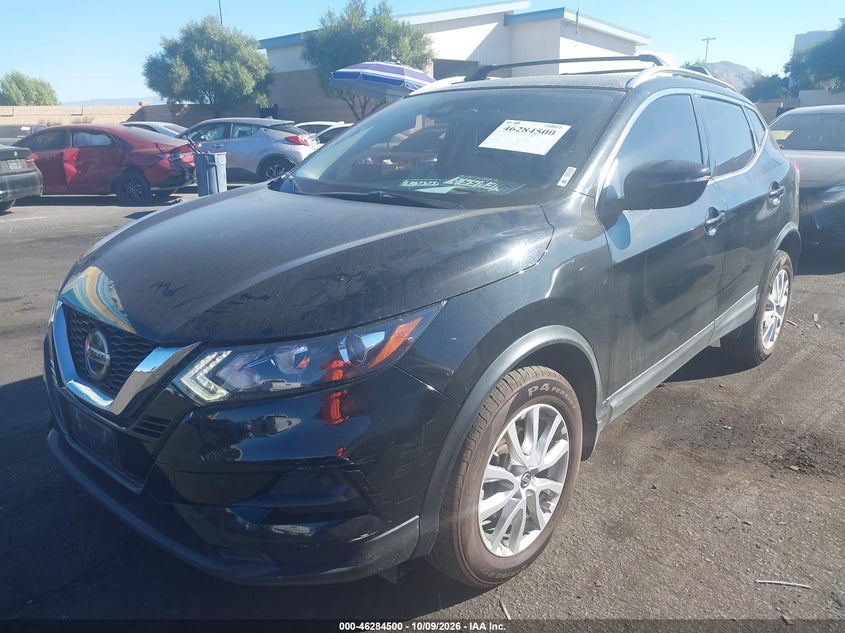 Vin: jn1bj1cv4lw251403, lot: 46784646, nissan rogue sport sv fwd xtronic cvt 20202