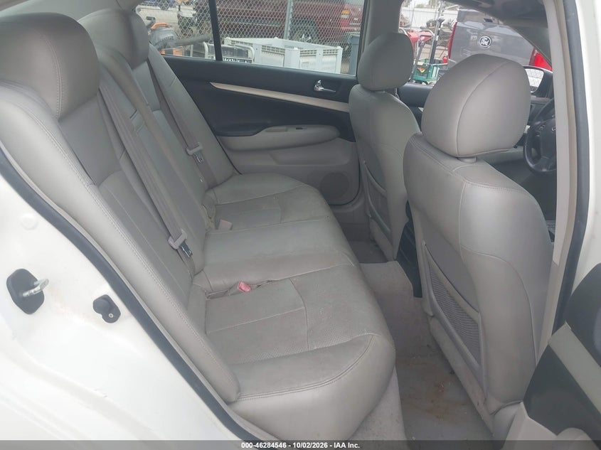 2008 INFINITI G35 JOURNEY · Фото 8