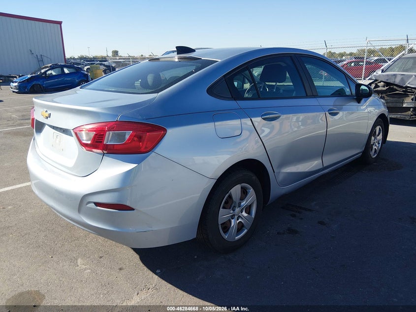 Vin: 1g1bc5sm5h7141414, lot: 46784814, chevrolet cruze ls auto 20174