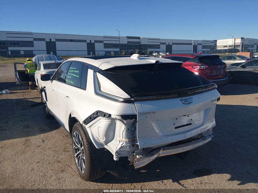 Vin: 1gykptrl4rz117957, lot: 46784819, cadillac lyriq sport w/1sf 20243
