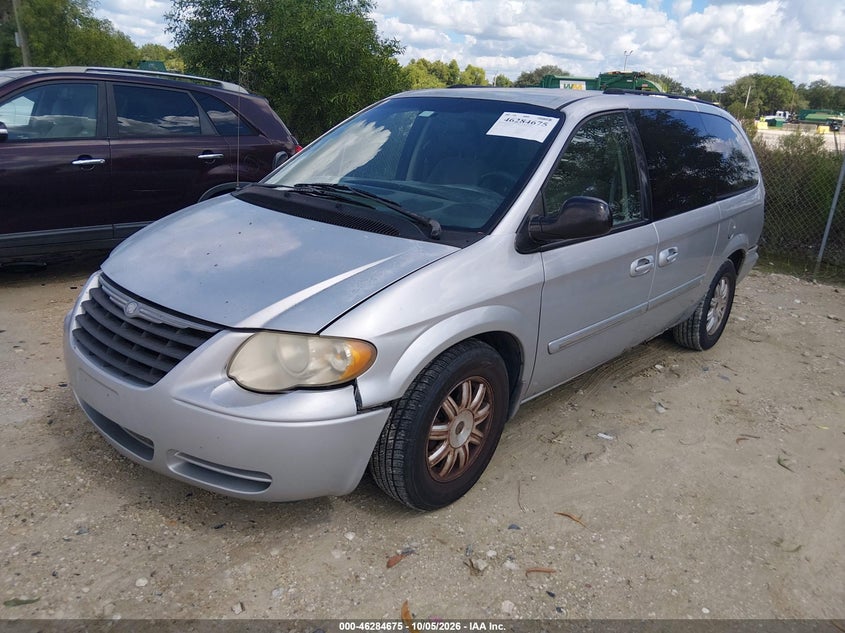 2007 Chrysler Town & Country Touring, Удар сзади, IAAI, VIN 2A4GP54L67R156761 — фото 2