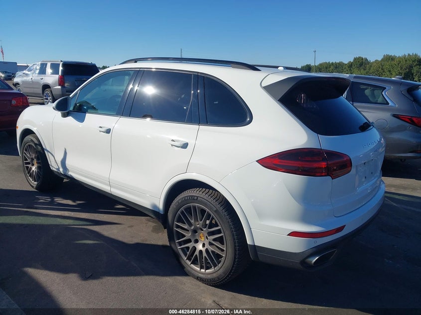 Vin: wp1aa2a25hka80651, lot: 46784961, porsche cayenne platinum edition 20173