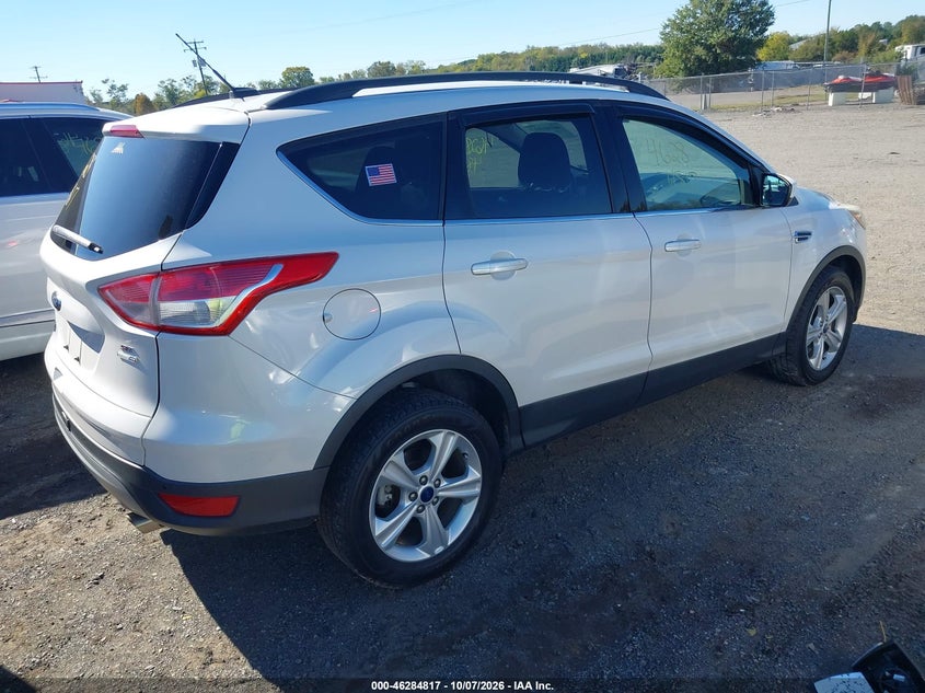 Vin: 1fmcu9gx9guc36332, lot: 46784963, ford escape se 20164
