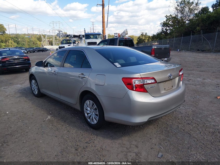 Vin: 4t1bf1fk6eu807219, lot: 46784973, toyota camry l 20143