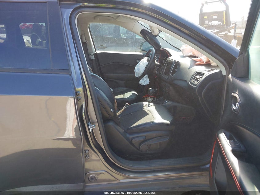 2021 JEEP COMPASS TRAILHAWK 4X4 · Photo 5
