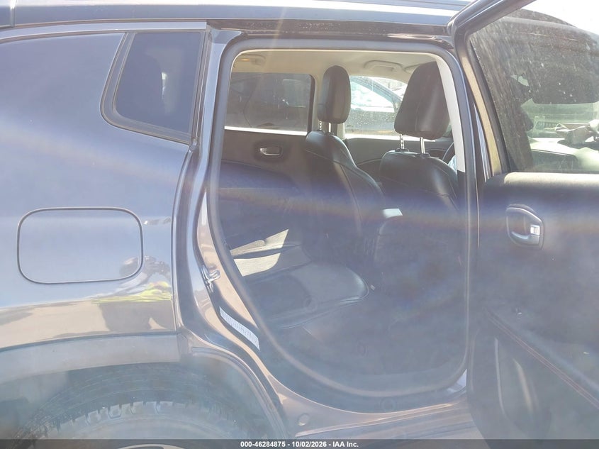 2021 JEEP COMPASS TRAILHAWK 4X4 · Photo 8