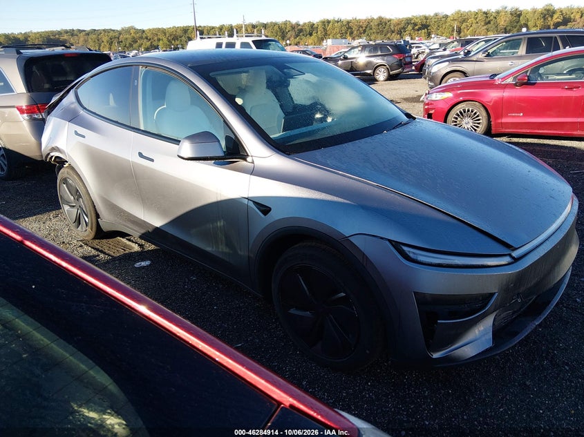 Vin: 7saygded0tf425504, lot: 46785060, tesla model y premium rear-wheel drive/rear-wheel drive 2026 img_1
