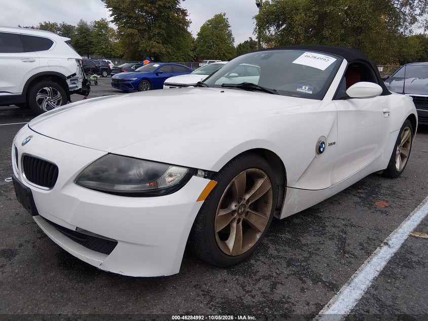 BMW Z4 2006 VIN 4USBU33536LW66907